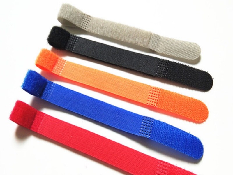 How to Choose the Right Hook and Loop Fastener for Your Product: A Complete Buyer's Guide